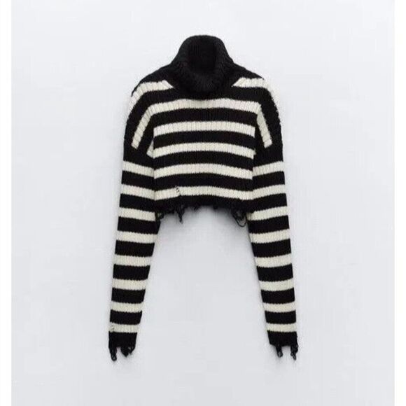 Zara Women Crop Sweater L Black White Striped Turtleneck Pullover 6771/158 NWT - Picture 2 of 10